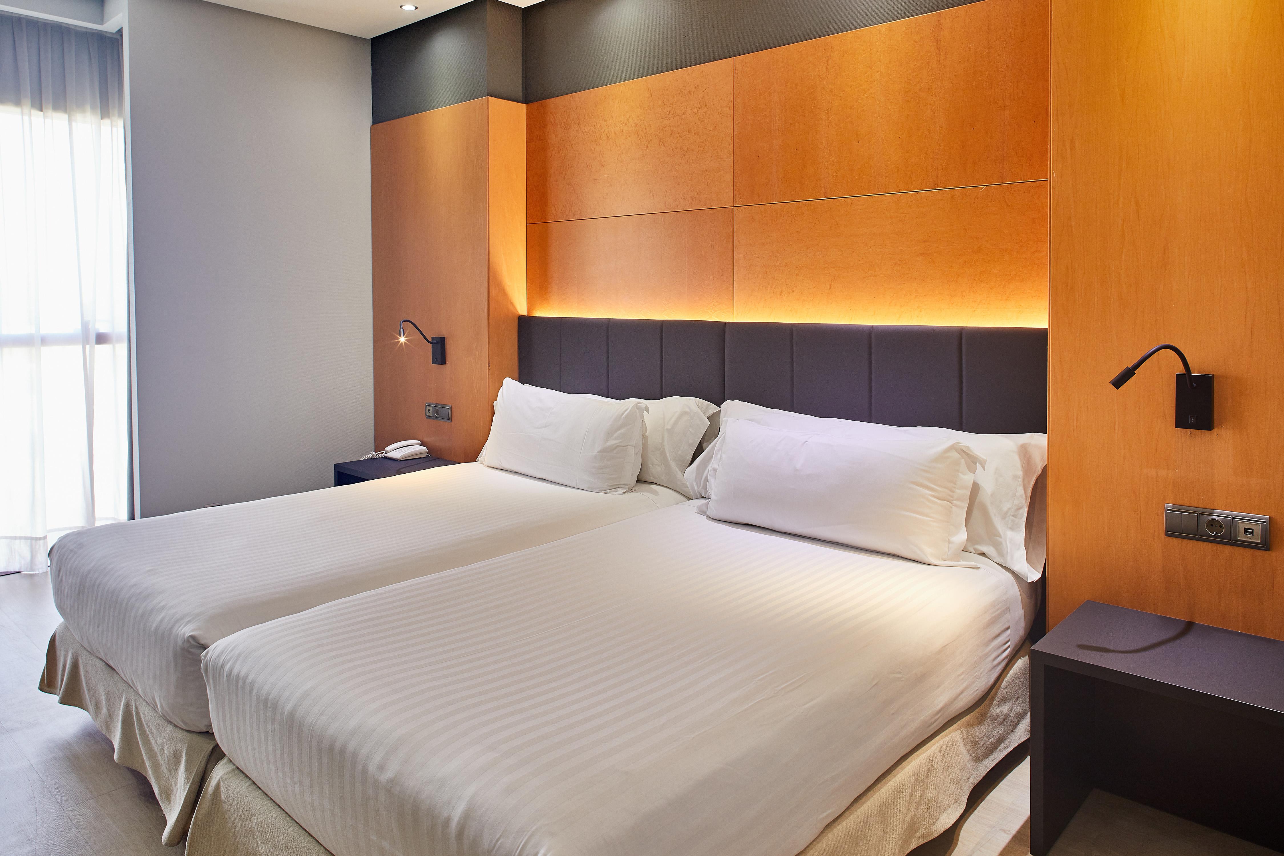 Silken Puerta Madrid Hotell Eksteriør bilde
