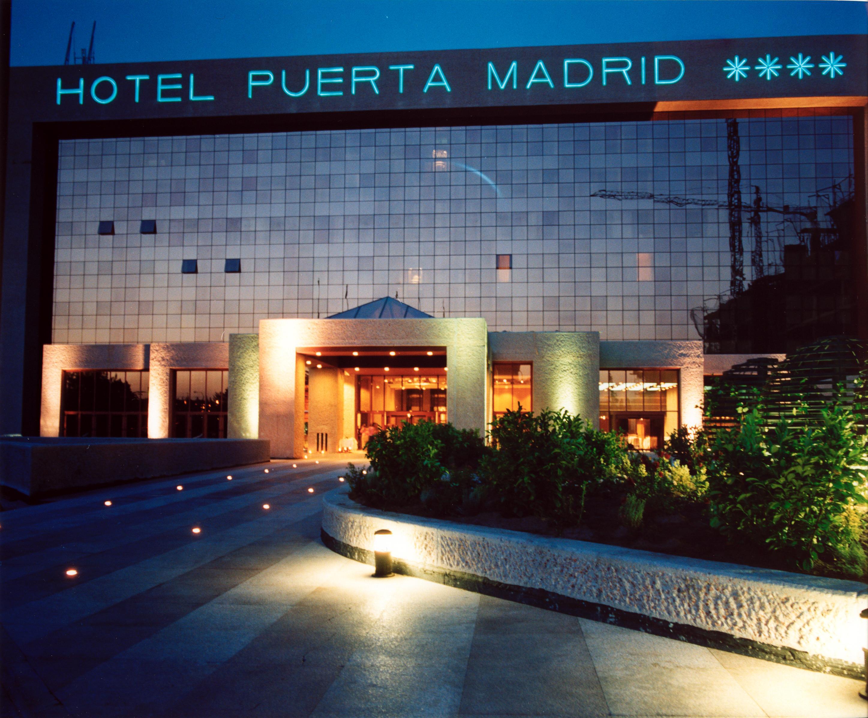 Silken Puerta Madrid Hotell Eksteriør bilde