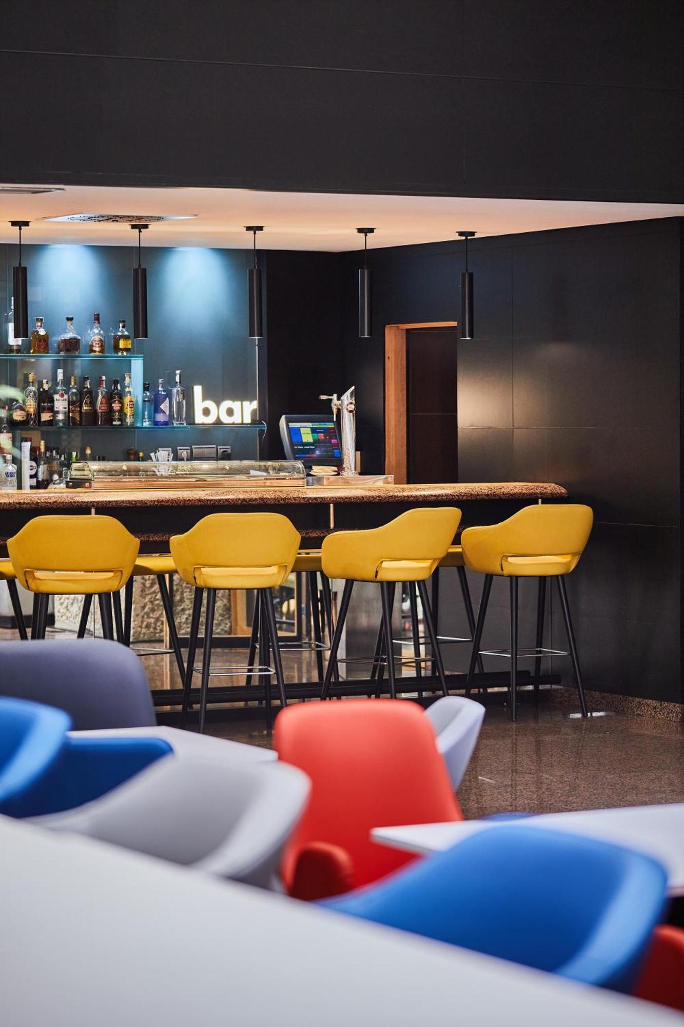 Silken Puerta Madrid Hotell Eksteriør bilde